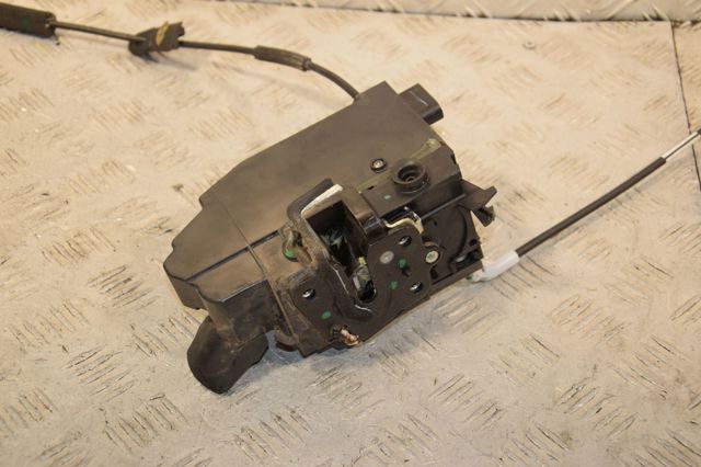 PEUGEOT 9810310380 Замок водительской двери в наличии Каменское