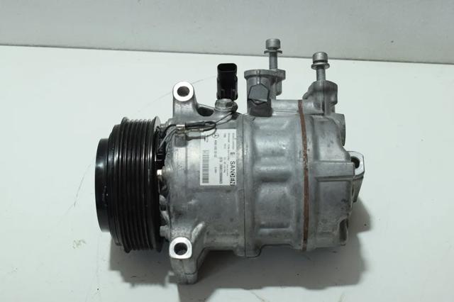 Компрессор кондиционера A0008303902 MERCEDES