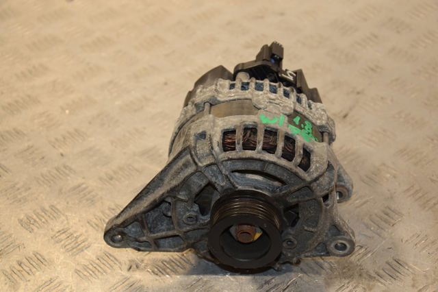 Автомобильный генератор A0009063322 MERCEDES