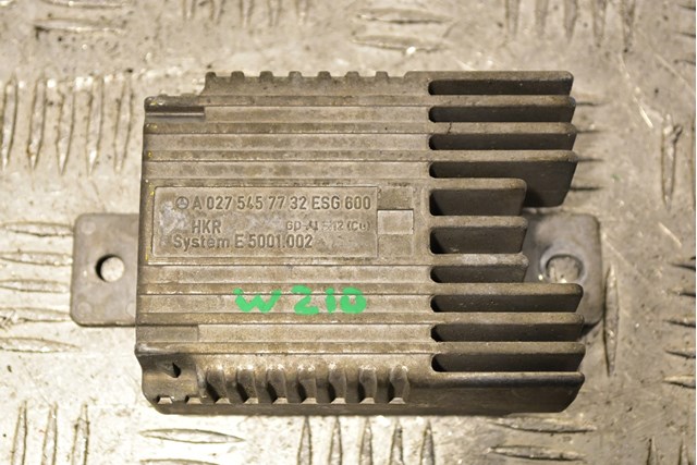 Блок управления вентилятором mercedes (w210) A0275457732