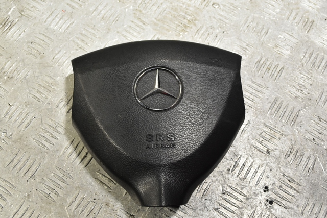 1698600102 MERCEDES купить в Павлоград