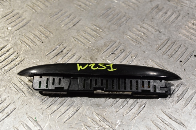 Дисплей парктроника A1715420123 MERCEDES