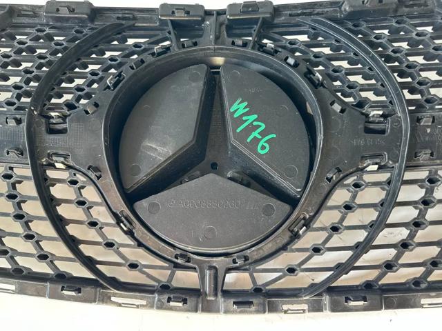 MERCEDES A1768881760 Решетка радиатора в наличии Павлоград
