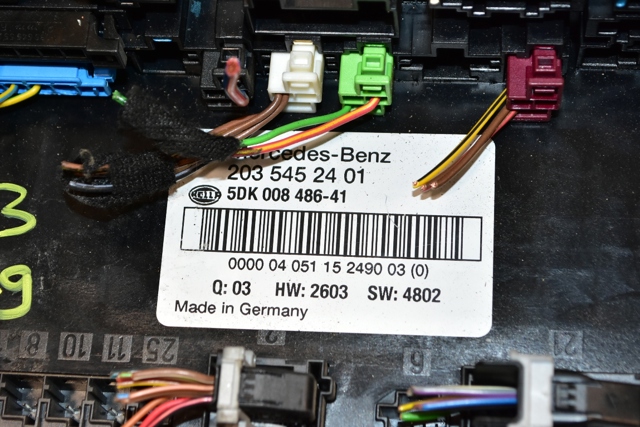 MERCEDES 2035452401 в наличии Ирпень