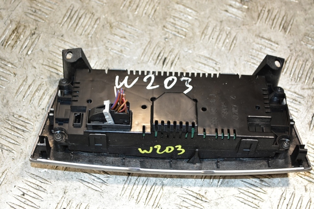 MERCEDES A2038303085 Блок управления кондиционером в наличии Сумы