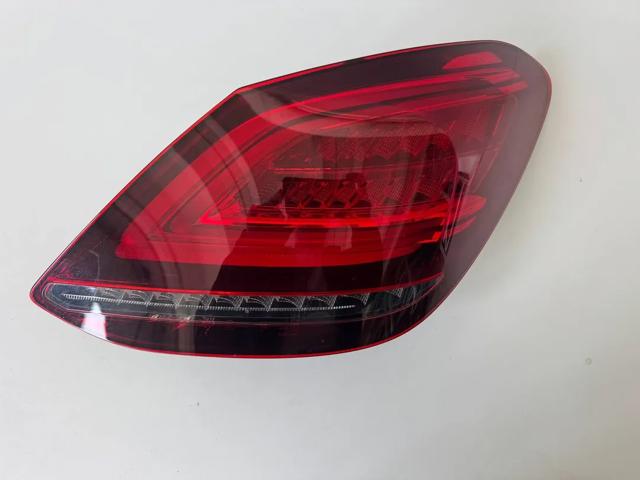 Правый стоп A2059064603 MERCEDES