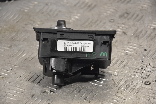 MERCEDES 2115450704 в наличии Ужгород