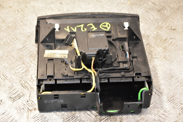 A2116800552 MERCEDES Кнопка включения аварийного сигнала купить в Павлоград