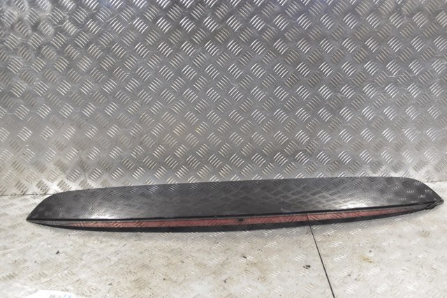Спойлер крышки багажника A2117900388 MERCEDES