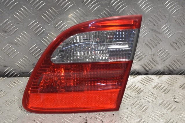 A2118203064 MERCEDES Фонарь задний правый внутренний купить в Ужгород