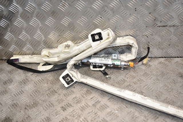 Левая шторка безопасности A2128601902 MERCEDES
