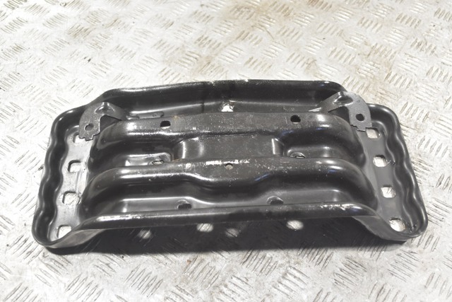 MERCEDES A2132400802 Балка крепления коробки передач в наличии Кривой Рог