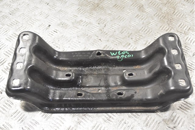 Крепление трансмиссии A2132400802 MERCEDES