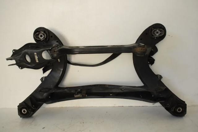 Балка задней подвески поперечная A2133504903 MERCEDES