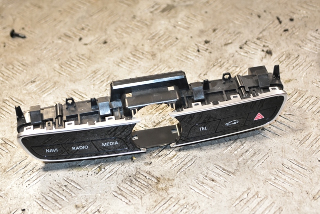 Часы A2139054403 MERCEDES