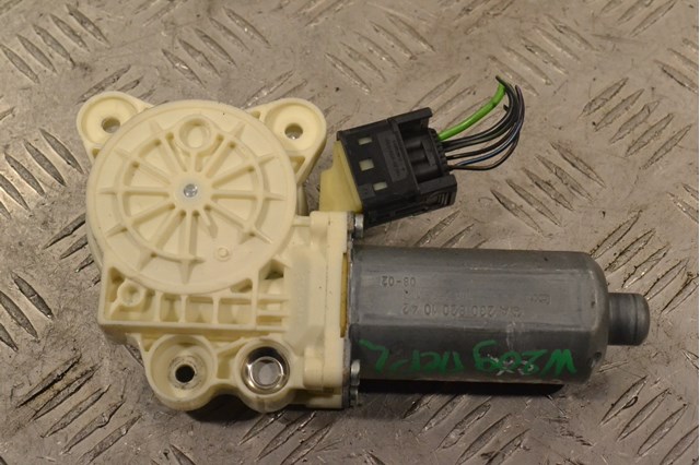 Моторчик стеклоподъемника передний левый электр mercedes (w209) A2308201042