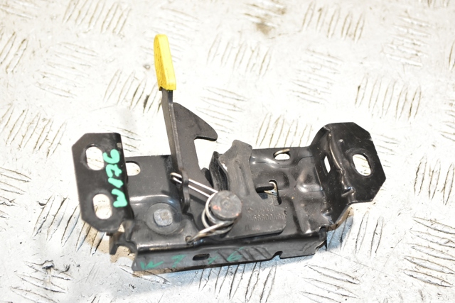 Запор капота (замок и привод замка капота) A2468800460 MERCEDES