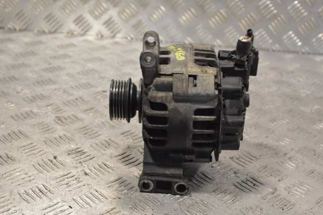 MERCEDES A2661540802 Генератор в наличии Житомир