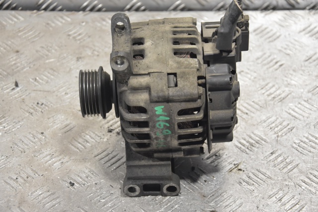 MERCEDES A2661540802 Генератор в наличии Чернигов