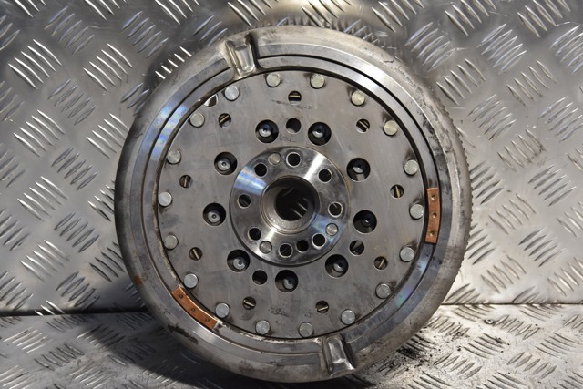 A2700300205 MERCEDES Маховик двигателя купить в Ужгород