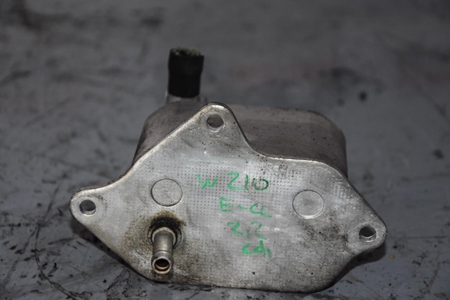 A6110780079 MERCEDES Теплообменик охлаждения топлива купить в Черкассы