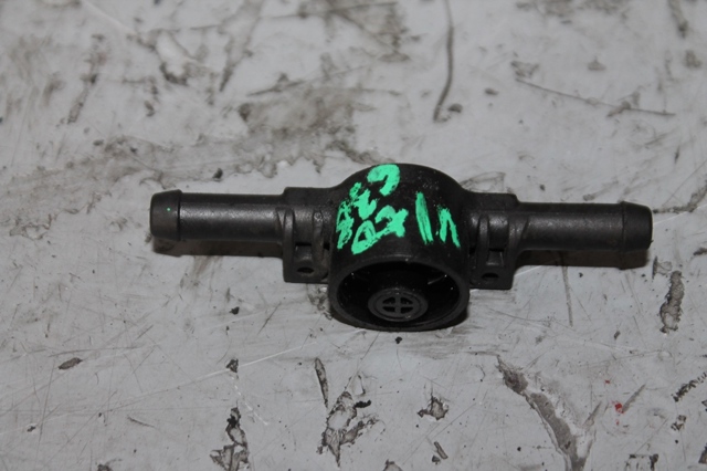 Клапан отсечки топлива Мерседес-бенц Спринтер I 2-t