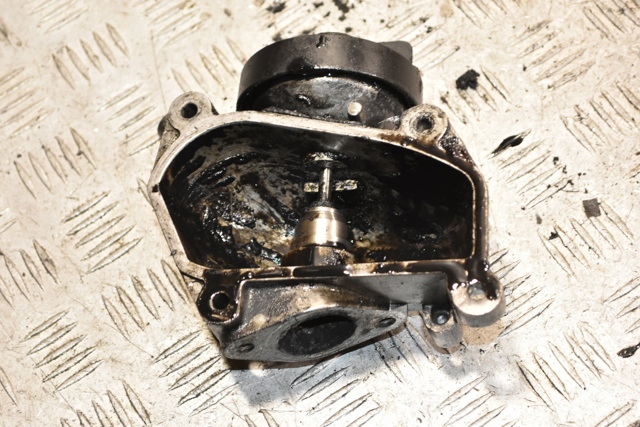 Клапан ЕГР A6110900954 MERCEDES