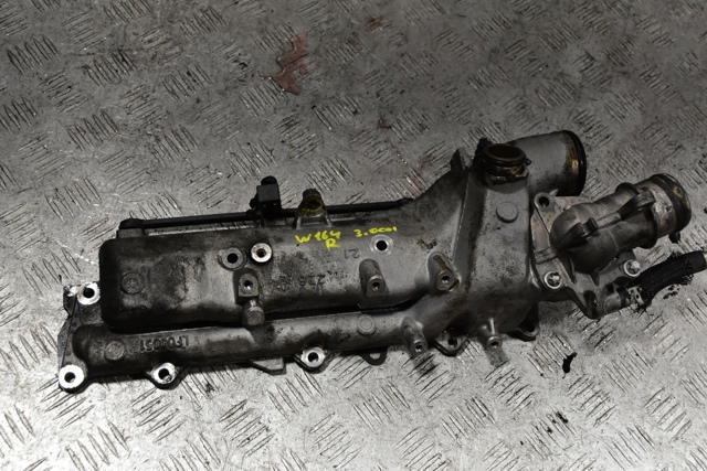 MERCEDES A6420903237 Коллектор впускной правый в наличии Тернополь