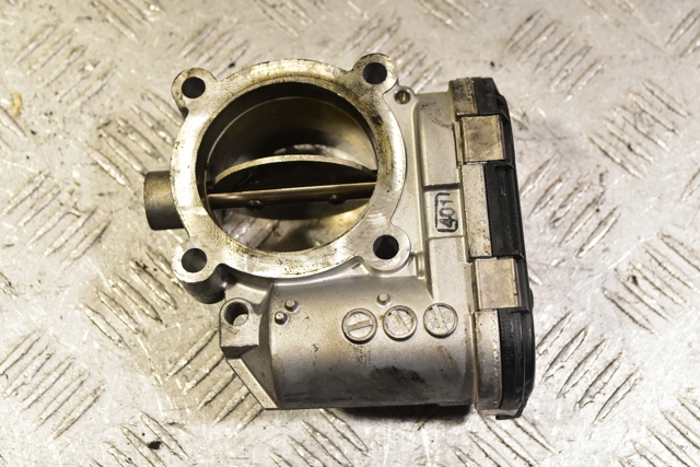 Дроссельная заслонка в сборе A6460900970 MERCEDES