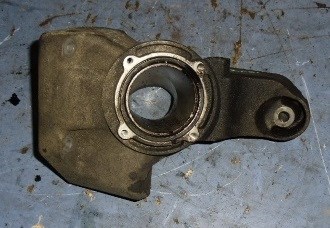 A6462230604 MERCEDES Кронштейн подушки (опоры) двигателя левой купить в Черновцы