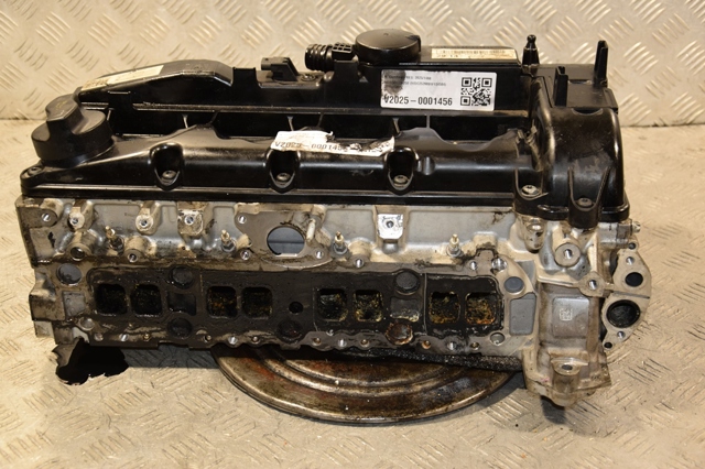 Головка двигателя A6510108418 MERCEDES