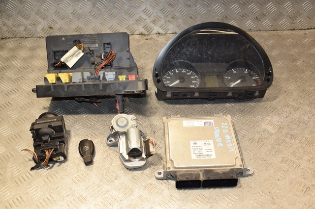 Мозги двигателя A6519000601 MERCEDES