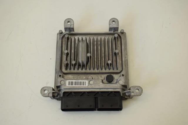 Компьютер двигателя A6519007401 MERCEDES