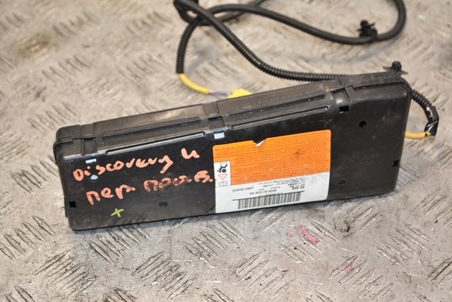 Подушка переднего сиденья AH22611D32AA LAND ROVER
