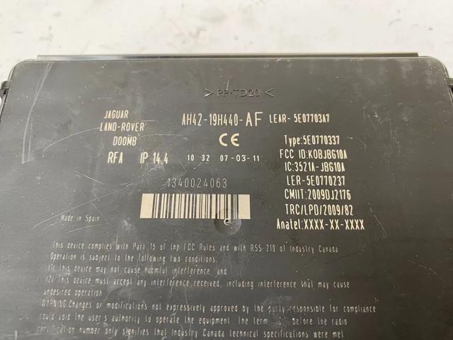 LAND ROVER AH4219H440AF в наличии Киев