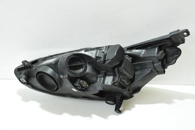 AM5113W029AE FORD Правая фара купить в Харьков