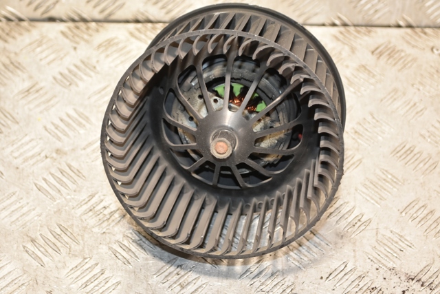 FORD AV6N18456AA Вентилятор печки в наличии Днепр