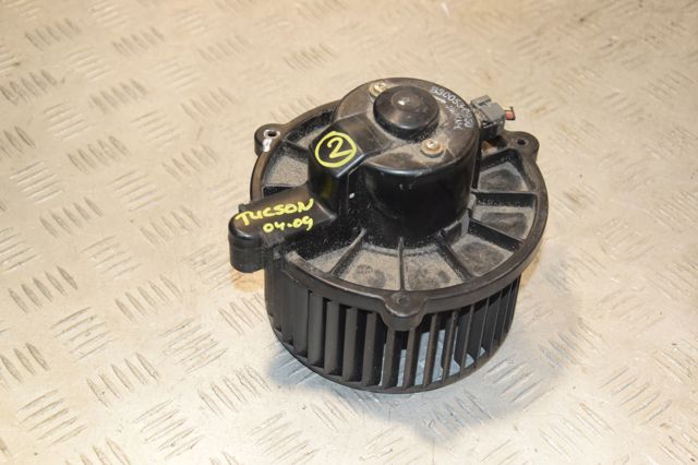 Электромотор печки B300530950 HYUNDAI