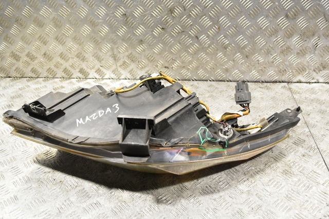 BDG751030 MAZDA Фара правая купить в Винница