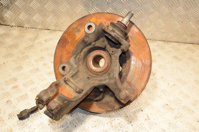 FORD BK212C300AC Передняя ступица в наличии Черкассы