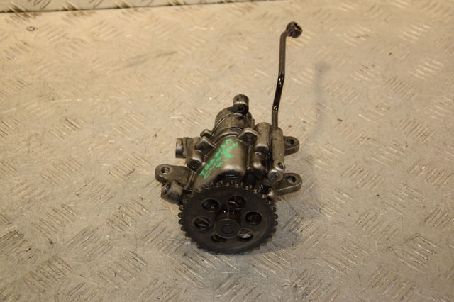 Насос маслозакачивающий BK2Q6600 FORD