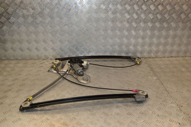 LAND ROVER CUH000182 Стеклоподъемник передней правой двери в наличии Житомир