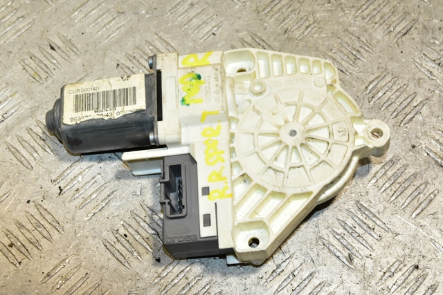 CUR000140 LAND ROVER Мотор стеклоподъемника двери передней правой купить в Полтава