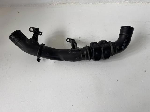 Патрубок интеркуллера DS736C646FK FORD