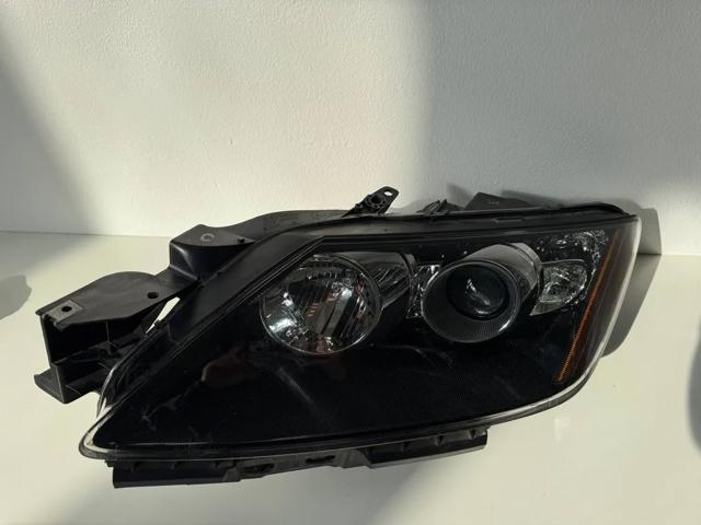 Вставка фары левой Mazda CX-7