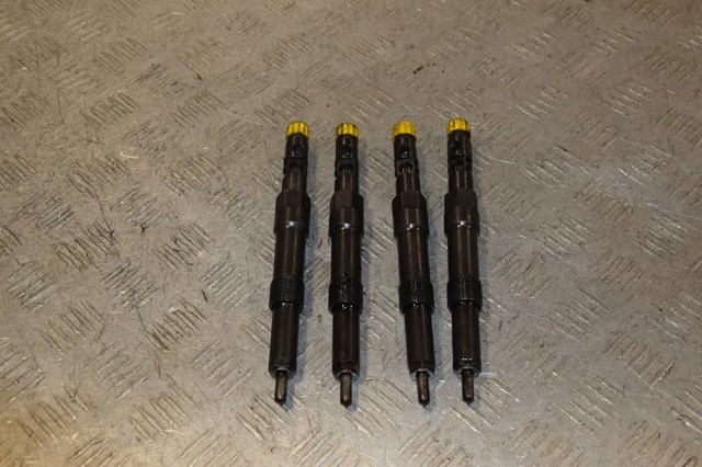 Форсунка дизельная в сборе EJDR00701D FORD