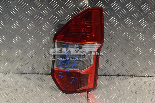 Задняя правая фара ET7613404AF FORD