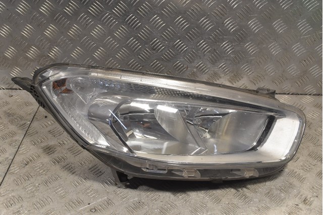 Правая блок фара ET7613W029AM FORD