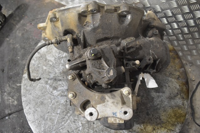 F13W429 OPEL КПП в сборе (механическая коробка передач) купить в Запорожье