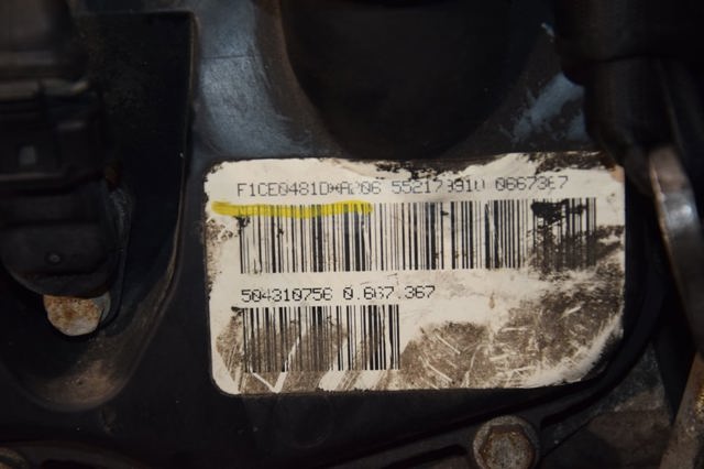 F1CE0481D PEUGEOT Двигатель в сборе купить в Украина